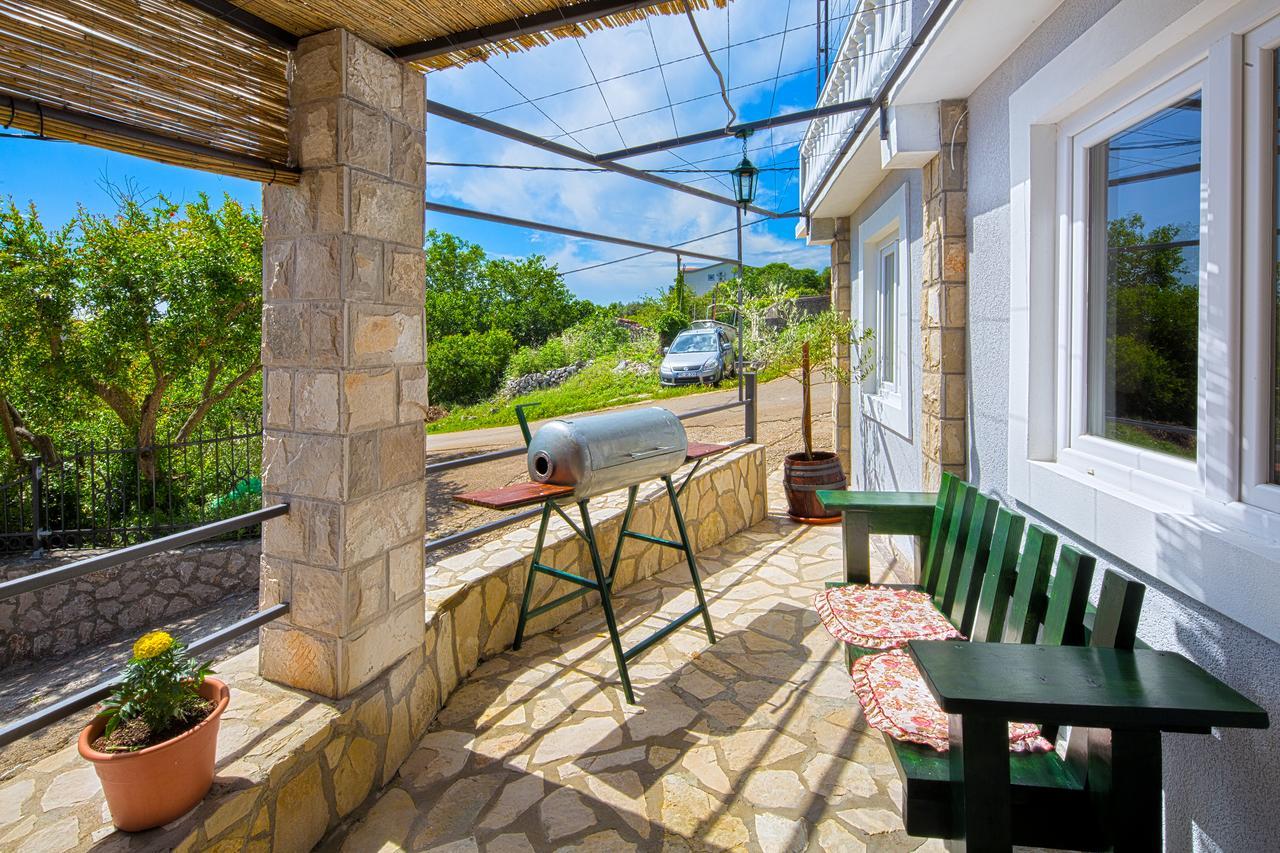 Apartman Kunjic Krimovica Exteriér fotografie